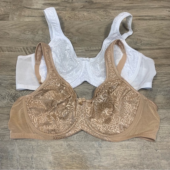 Breezies Other - Breezies 2 Underwired Full Coverage Lace Bras White Nude